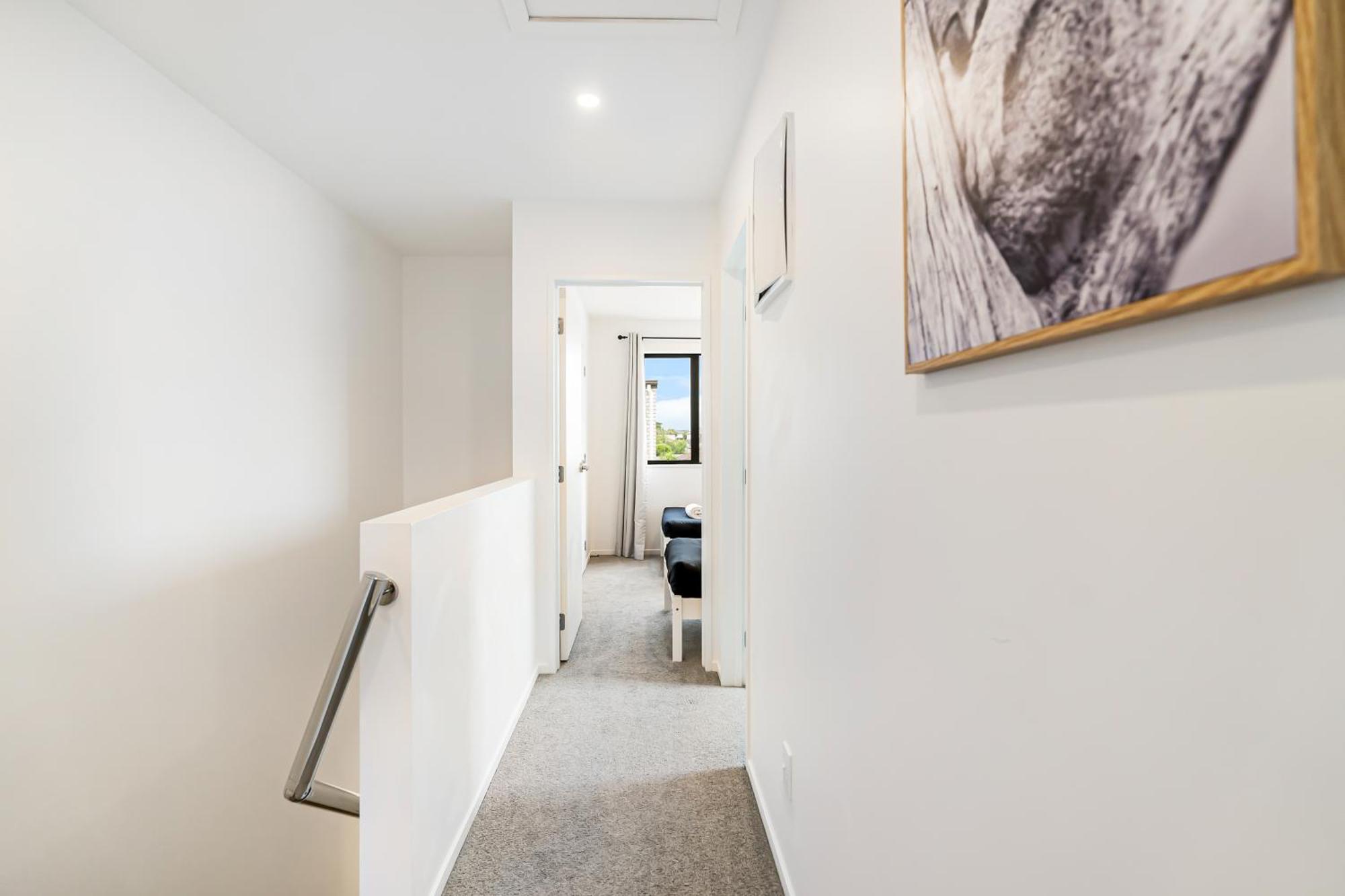 Cozy Brand New Townhouse 18 Villa โอ๊คแลนด์ ภายนอก รูปภาพ
