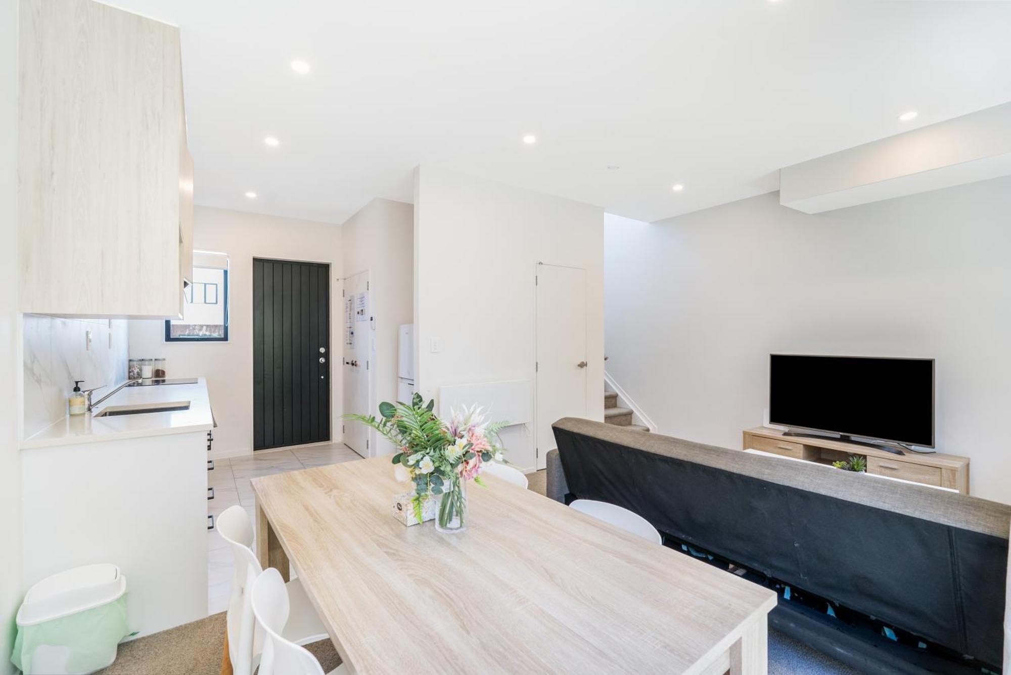 Cozy Brand New Townhouse 18 Villa โอ๊คแลนด์ ภายนอก รูปภาพ